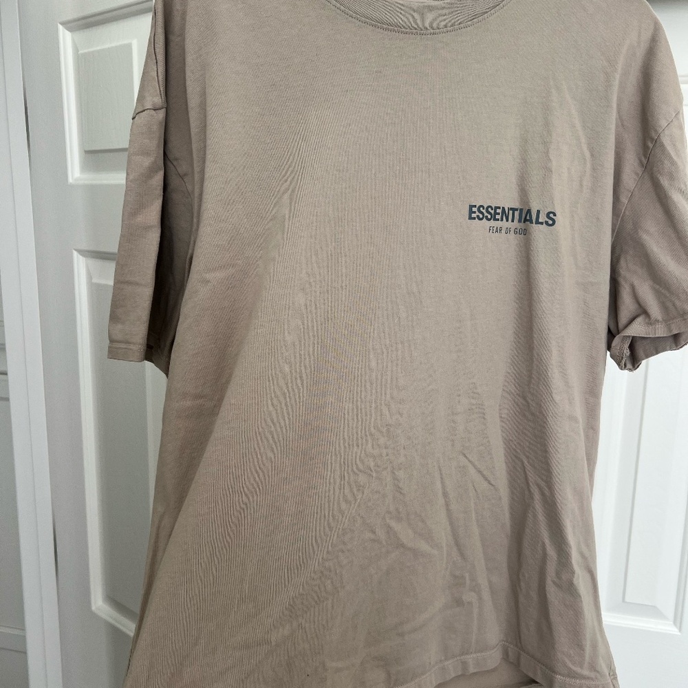 Essentials T-Shirt